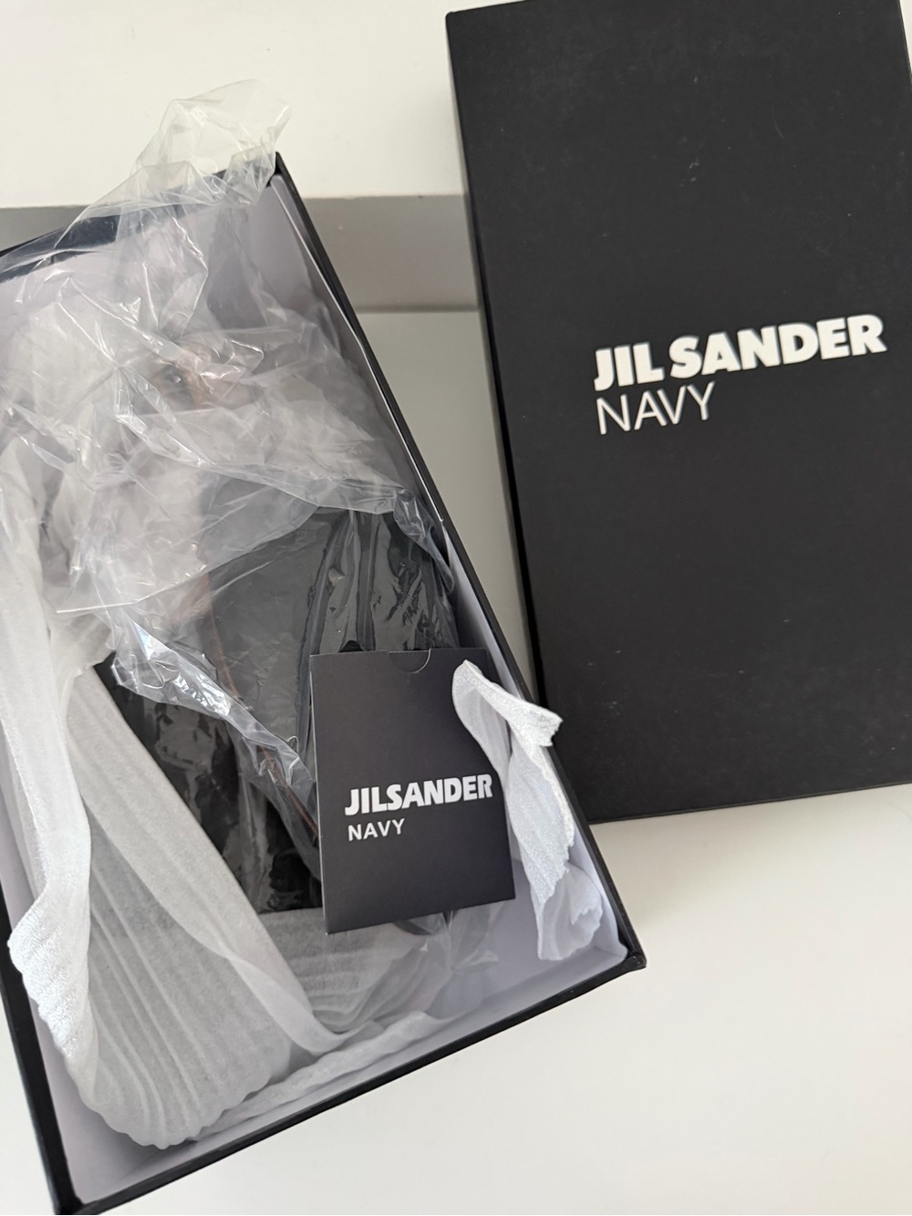 Jil Sander navy Black Leather Slip-On Women’s Mule - Picture 6 of 11